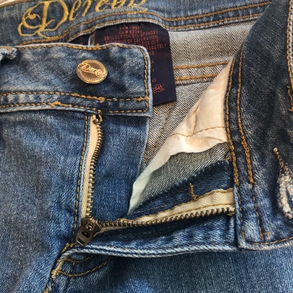 Dereon Frayed Hem Ankle Jeans 3/4 - Picture 10 of 10